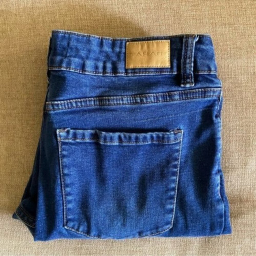 Tahari Women’s Kelly Mid-rise Skinny Jeans. Size 10